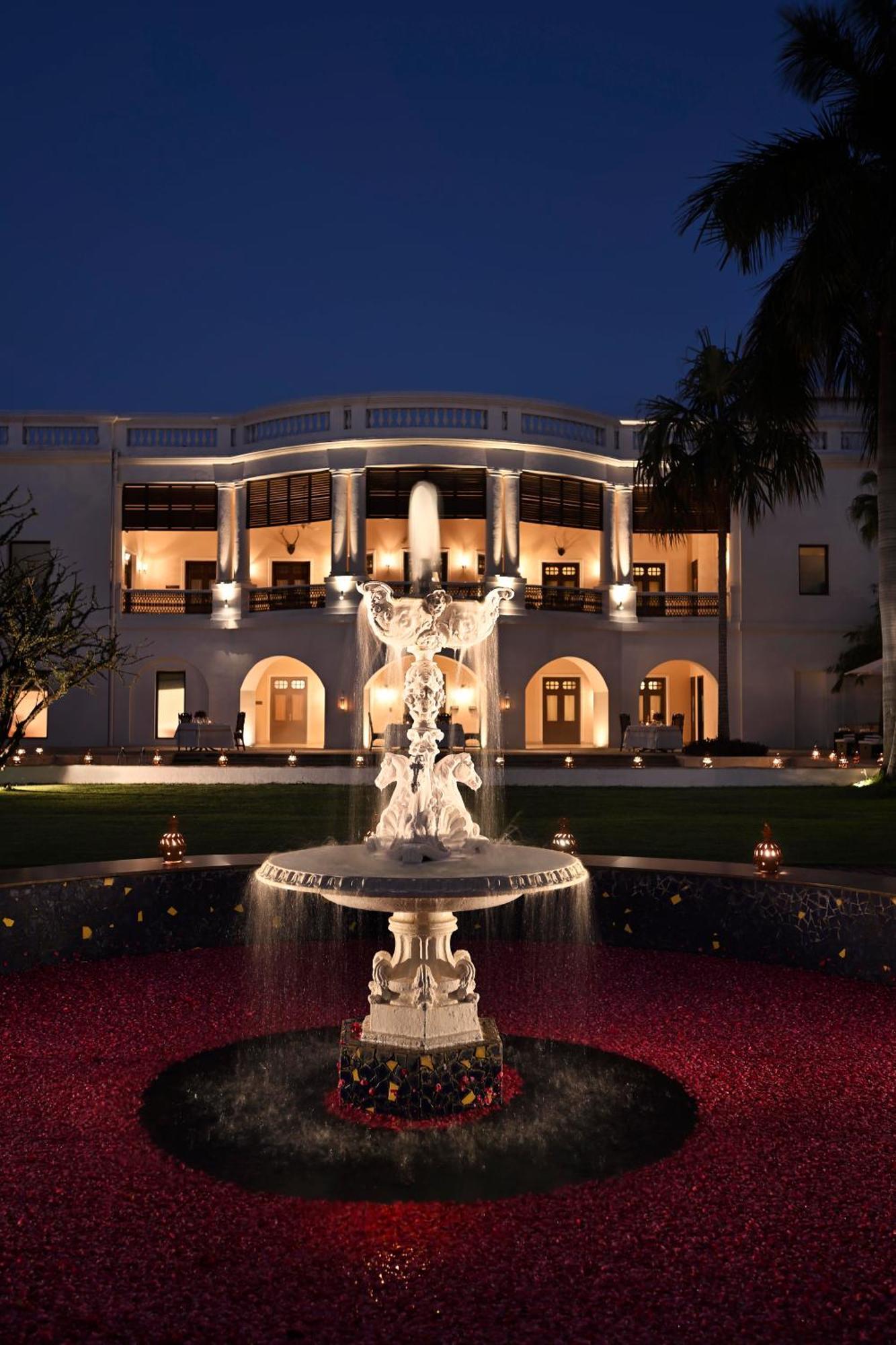 Taj Nadesar Palace Varanasi Exterior foto